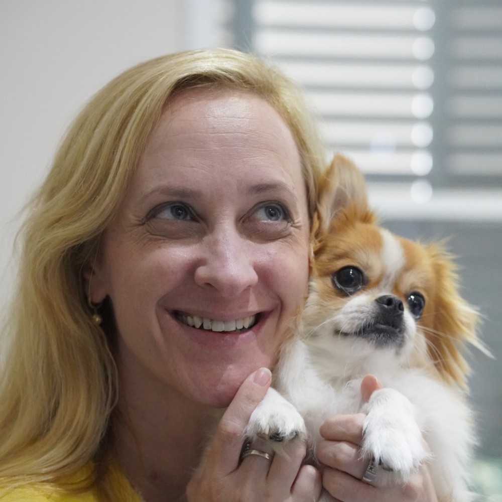 Meet your Posher, Shira